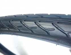 Шина велосипедная 37 - 622 (28 х 1 5/8 х 1 3/8) (700 х 35 С) CST TRAVALLER Белая Церковь